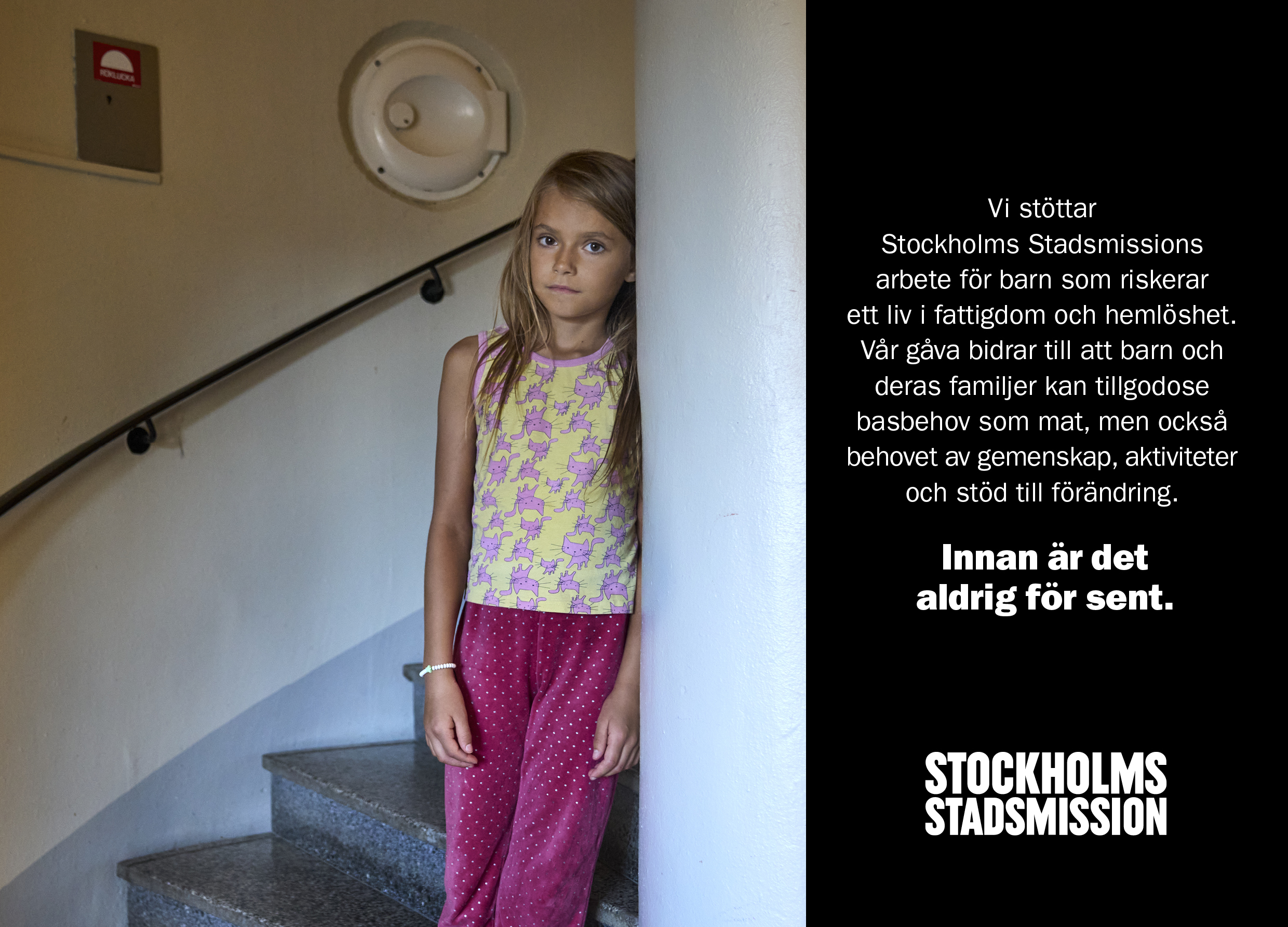 Bild på en flicka i en trappuppgång. Bilden är från Stadsmissionen.